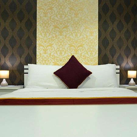 Golden Dahlia Fintas Aparthotel Кувейт Екстериор снимка