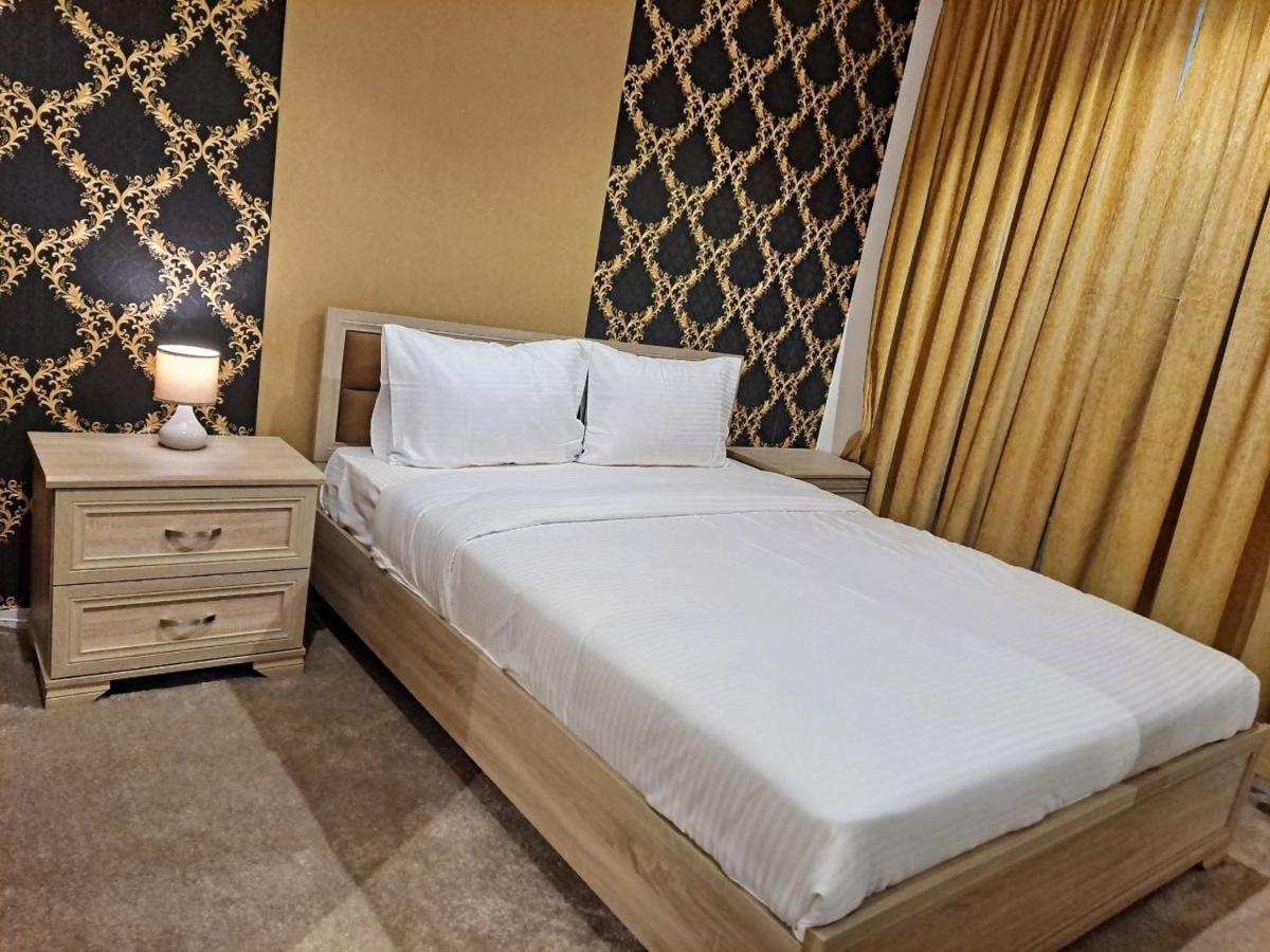 Golden Dahlia Fintas Aparthotel Кувейт Екстериор снимка