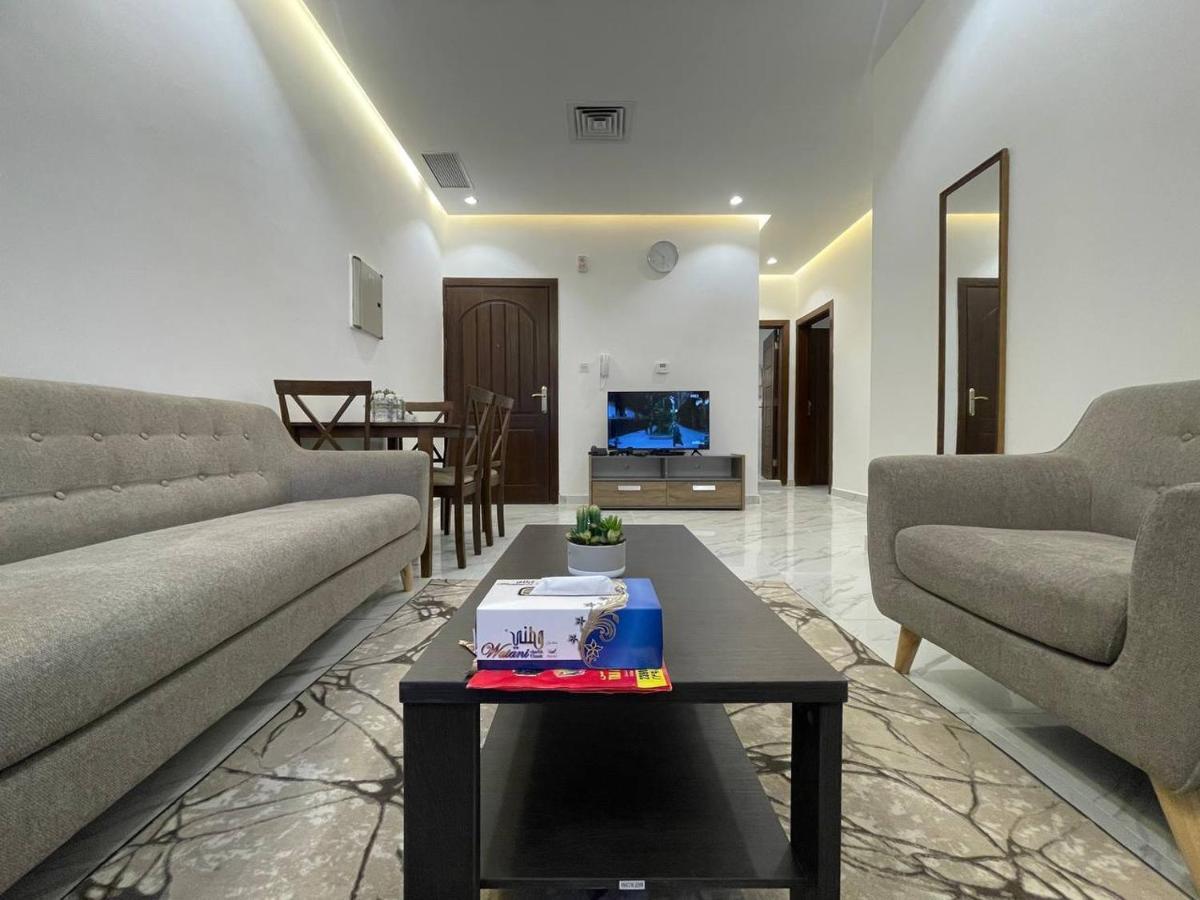 Golden Dahlia Fintas Aparthotel Кувейт Екстериор снимка