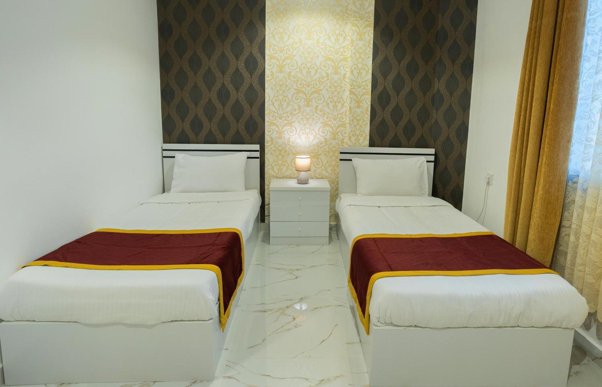 Golden Dahlia Fintas Aparthotel Кувейт Екстериор снимка